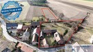 Siedlisko 1,02 ha, stodoły, dom, fotowoltaika - 1