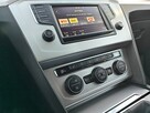 Volkswagen Passat - 8