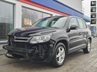 Volkswagen Tiguan - 1