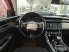 Jaguar XF - 12