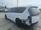 Chrysler Pacifica Hybryda - 7