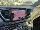Chrysler Pacifica Hybryda - 16