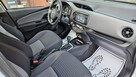 Toyota Yaris Hybrid 100 KM , Premium E-Cvt, Nawigacja,Salon PL,I WŁ,Serwis ASO, - 13