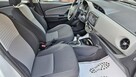 Toyota Yaris Hybrid 100 KM , Premium E-Cvt, Nawigacja,Salon PL,I WŁ,Serwis ASO, - 16