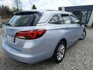 Astra Sports Tourer Bezwypadkowa , mały przebieg - 9
