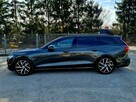 Volvo V60 1Wł Full LED R-Design Serwis Parktronic ACC Navi Bluetooth Gwarancja - 10