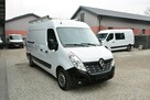 Renault Master średniak L2H2 3 osobowy blaszak 145KM pełna opcja regały serwis - 2