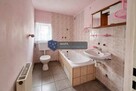 Trzypokojowy dom z dużym potencjałem w mieście - 8