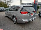 Chrysler Pacifica - 6