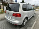 Volkswagen Touran 5 miejsc, podg. fotele, klimatronik, nawigacja, wymieniony rozrząd - 8