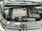 Volkswagen Touran 5 miejsc, podg. fotele, klimatronik, nawigacja, wymieniony rozrząd - 11