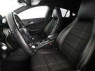 Mercedes CLA 180 półskóra navi klima grzane fotele czujniki parkowania - 13