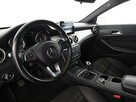 Mercedes CLA 180 półskóra navi klima grzane fotele czujniki parkowania - 14