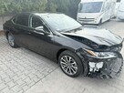 Lexus ES300 - 4