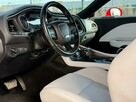 Dodge Challenger Zamiana na tańsze auto – dopłata z Twojej strony - 15