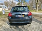 Toyota Auris 2009 1.4 - 6