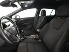 Opel Astra Kamera, asystent pasa, multimedia, grzane fotele i kierownica, czytani - 13