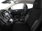 Nissan Qashqai klima auto grzane fotele czujniki parkowania - 13