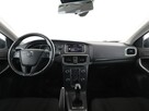 Volvo V40 2.0D Niski przebieg Navi Czujniki parkowania Klimatyzacja Bluetooth - 15