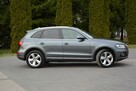 Audi Q5 S-Line Quattro Skóry Navi Bi-Xenon Ledy Alu19 El.klapa ASO - 11