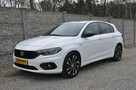 Fiat Tipo 1.4 95KM hatchback Black Edition LED Czarna podsufitka Navi Kamera - 1