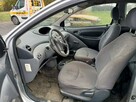 Toyota Yaris 1.3 00r - 5