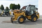 Ładowarka kołowa Caterpillar CAT 907M - 8