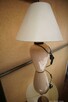 Piękna lampa stojąca róż - wyposażenie Hotel Hilton7 - 1