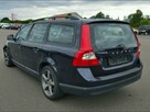 VOLVO V70 2.6 231KM 6-bieg. automat 2010 - 2