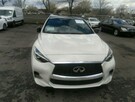 Infiniti QX30 2017, 2.0L, porysowany lakier - 2