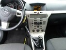 Opel Astra Gtc - 13