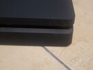 Sprzedam PS4 - 2