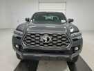 Toyota Tacoma TRD Off Road - 2