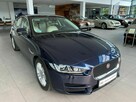 Jaguar XE 2.0 i4D 180KM RWD AUTO Prestige Faktura VAT23% - 3