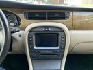 Jaguar X-Type Wersja z dużym, dotykowym ekranem infotainment w środkowej konsoli - 13