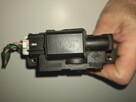 Zamek tylnej klapy Nissan Primera p12 kombi - 2
