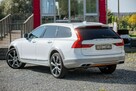 Volvo  V90 Cross Country - 3