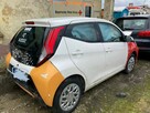 Aygo 1.0-16V Klima Salon PL 2021 Bezyna + LPG - 2