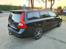 Volvo V70 OKAZJA-Full-Klima-Skóra-2,0Pb-Automat-Xenon-2xAlu-Hak-FajnyStan-SERWIS - 4