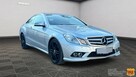 Mercedes E 250 Nowy rozrząd/7GTronic/Skóry/Czujniki przód i tył/Navi - 3