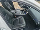 Jaguar XE - 8