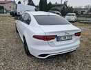 Jaguar XE - 10