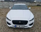 Jaguar XE - 16