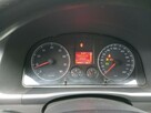 Volkswagen Touran - 12