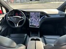Tesla Model X - 13