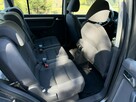 Vw Touran/7 osob/Sam parkuje/ - 12