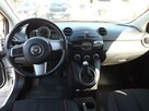 Mazda 2 - 10