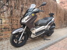 Yamaha X-max 125