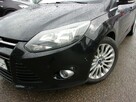 Ford Focus 125 Km-6 Biegów Titanium  Klimatronic Navi Alu Kredyt Bez BIK i KRD - 2