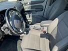 Ford Focus Titanium, czujniki, nawigacja, mocna benzyna, hak, podg. szyba czołowa - 12